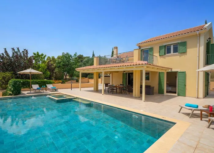 Kristola By * Mousata